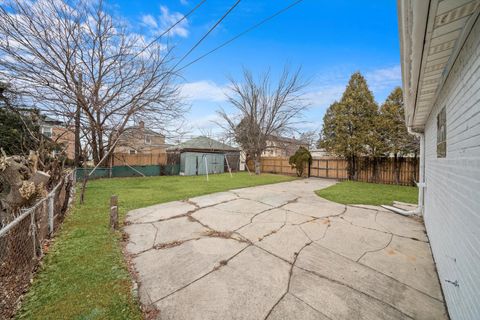 Tiny photo for 3900 Home Avenue, Stickney, IL 60402 (MLS # 12373574)