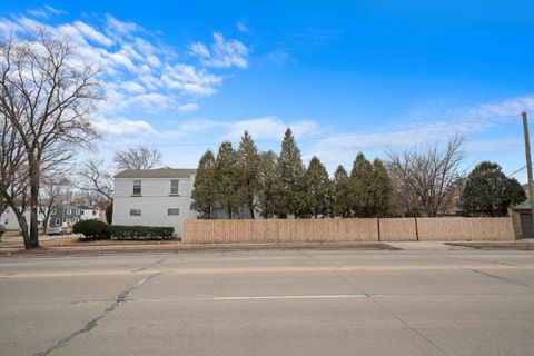 Tiny photo for 3900 Home Avenue, Stickney, IL 60402 (MLS # 12373574)