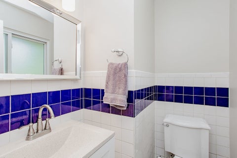 Tiny photo for 230 Fleetwood Lane, Elk Grove Village, IL 60007 (MLS # 12716327)