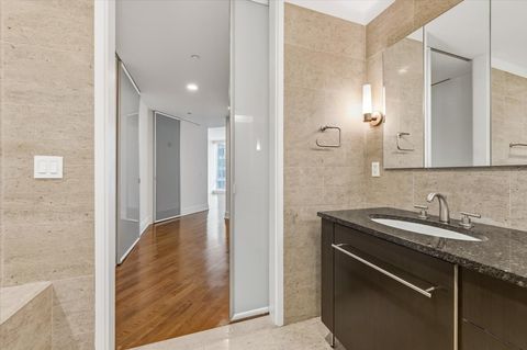 Tiny photo for 401 N Wabash Avenue #31G, Chicago, IL 60611 (MLS # 12485506)