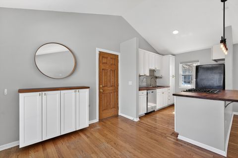 Tiny photo for 1333 Purdue Avenue, Naperville, IL 60565 (MLS # 12591780)