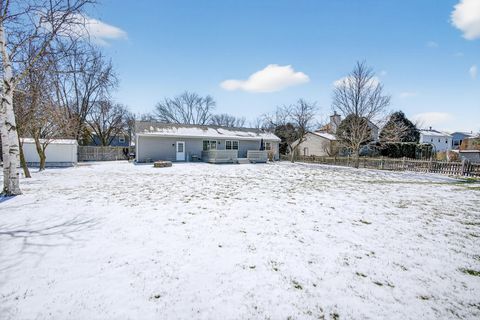Tiny photo for 1333 Purdue Avenue, Naperville, IL 60565 (MLS # 12591780)