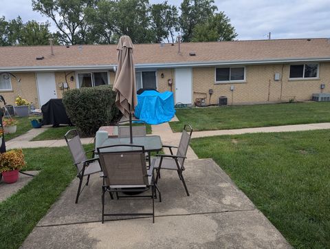 Tiny photo for 803 Valley Stream Drive, Wheeling, IL 60090 (MLS # 12449573)