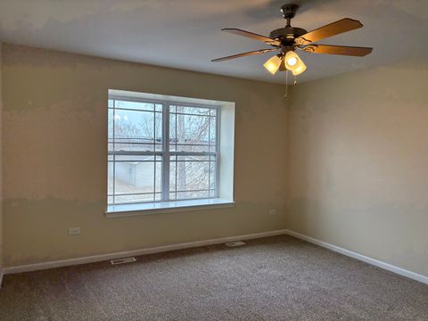 Tiny photo for 845 Hitt Street, Ottawa, IL 61350 (MLS # 12582436)