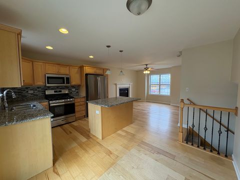 Tiny photo for 845 Hitt Street, Ottawa, IL 61350 (MLS # 12582436)