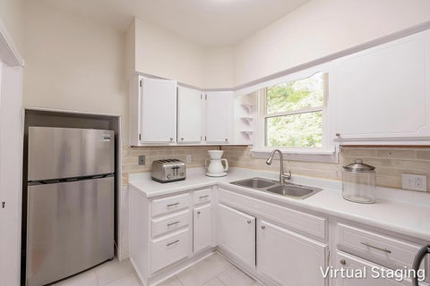 Tiny photo for 513 Whitney Avenue, Winthrop Harbor, IL 60096 (MLS # 12789777)