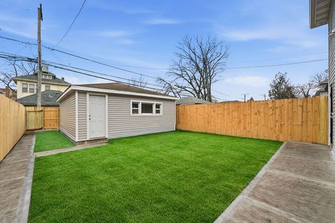 Tiny photo for 8418 S Essex Avenue, Chicago, IL 60617 (MLS # 12596142)