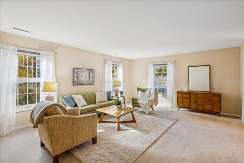 Tiny photo for 511 COVENTRY Lane #2, Crystal Lake, IL 60014 (MLS # 12508027)