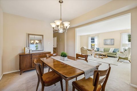 Tiny photo for 511 COVENTRY Lane #2, Crystal Lake, IL 60014 (MLS # 12508027)