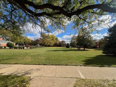 Tiny photo for 511 COVENTRY Lane #2, Crystal Lake, IL 60014 (MLS # 12508027)