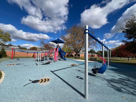 Tiny photo for 511 COVENTRY Lane #2, Crystal Lake, IL 60014 (MLS # 12508027)