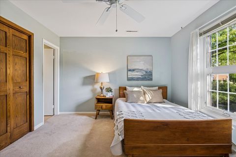 Tiny photo for 511 COVENTRY Lane #2, Crystal Lake, IL 60014 (MLS # 12508027)