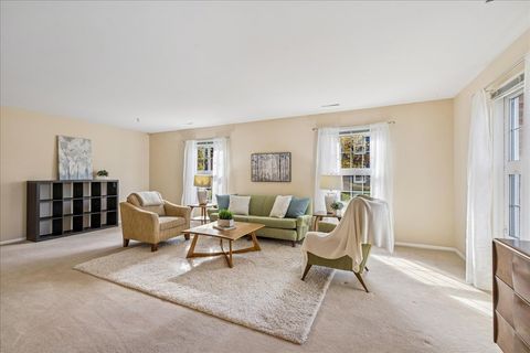 Tiny photo for 511 COVENTRY Lane #2, Crystal Lake, IL 60014 (MLS # 12508027)