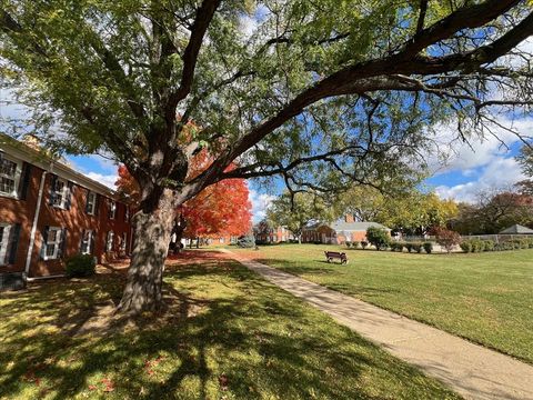 Tiny photo for 511 COVENTRY Lane #2, Crystal Lake, IL 60014 (MLS # 12508027)