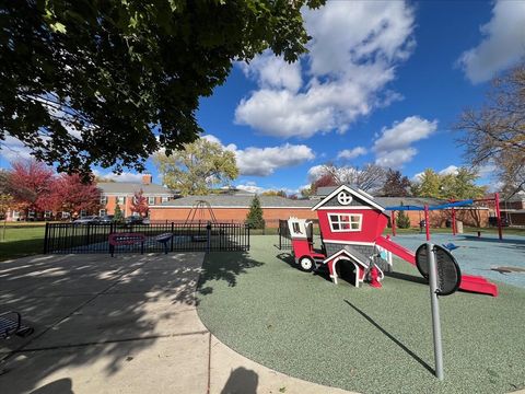 Tiny photo for 511 COVENTRY Lane #2, Crystal Lake, IL 60014 (MLS # 12508027)