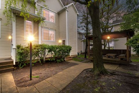 Photo of 6391 FREMONT Drive, Hanover Park, IL 60133 (MLS # 12629831)