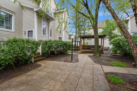 Tiny photo for 6391 FREMONT Drive, Hanover Park, IL 60133 (MLS # 12629831)