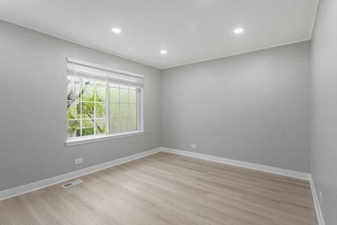 Tiny photo for 6391 FREMONT Drive, Hanover Park, IL 60133 (MLS # 12629831)