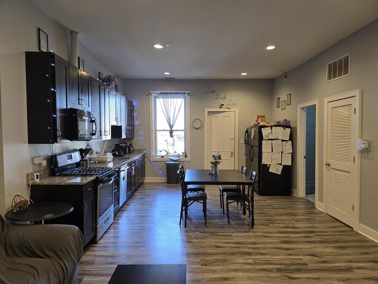 2310 W Belmont Avenue, Chicago, IL, 60618 2 2310 W Belmont Avenue