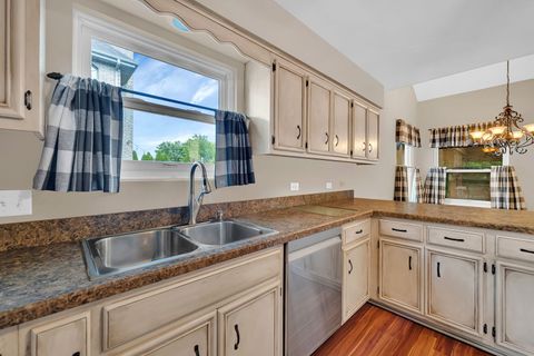 Tiny photo for 1206 Ryehill Drive, Joliet, IL 60431 (MLS # 12485285)