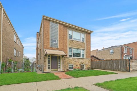 2736 W Berwyn Avenue Chicago IL 60625