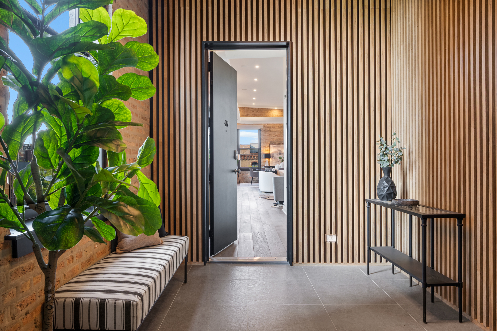 401 N Aberdeen Street 4N