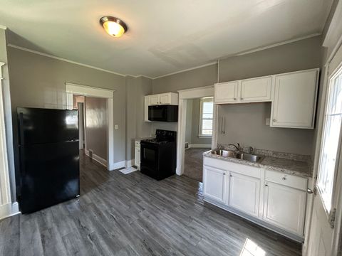 Tiny photo for 503 W 17th Street, Davenport, IA 52803 (MLS # 12674448)