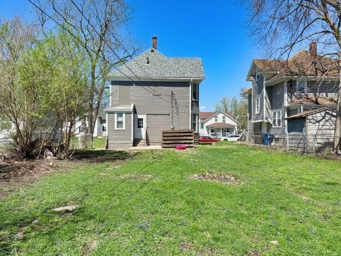 Tiny photo for 503 W 17th Street, Davenport, IA 52803 (MLS # 12674448)