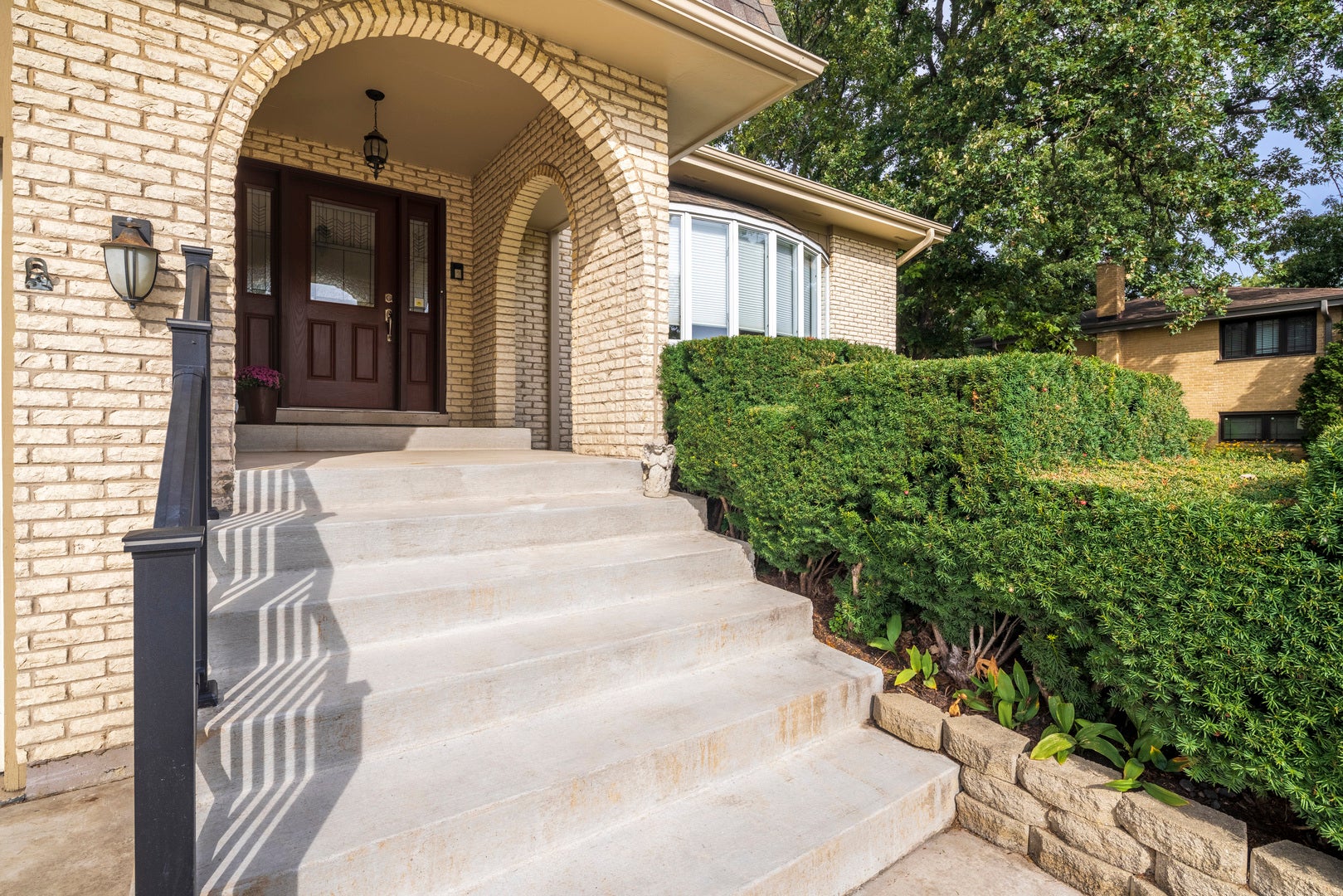 200 N Maple Street