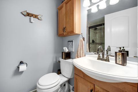 Tiny photo for 920 Harrison Lane, Hoffman Estates, IL 60192 (MLS # 12628327)