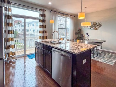 Tiny photo for 503 Lexington Lane, Rolling Meadows, IL 60008 (MLS # 12596821)