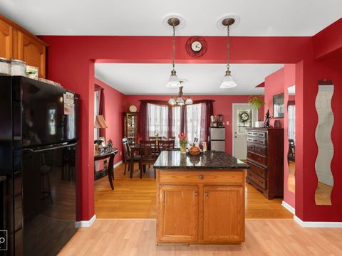 Tiny photo for 4 Ridge Road, Lemont, IL 60439 (MLS # 12493000)
