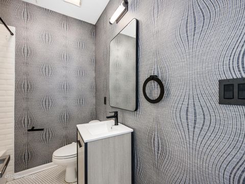 Tiny photo for 1329 W Wellington Avenue, Chicago, IL 60657 (MLS # 12460351)