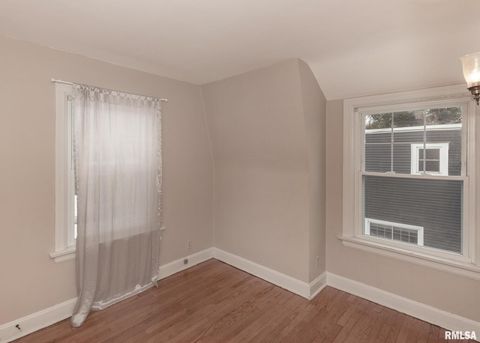 Tiny photo for 2416 12TH Street, Moline, IL 61265 (MLS # QC4270004)