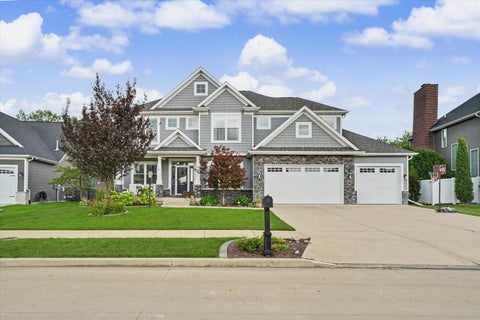 Tiny photo for 413 Lake Falls Boulevard, Savoy, IL 61874 (MLS # 12723331)