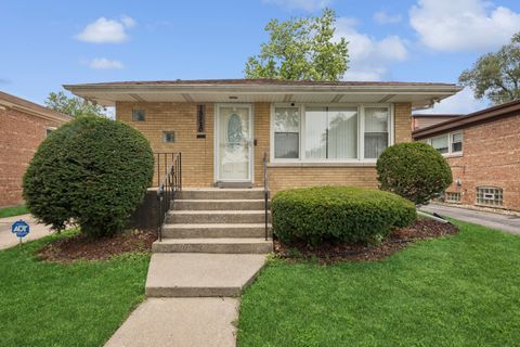 Tiny photo for 15320 Evers Street, Dolton, IL 60419 (MLS # 12434083)