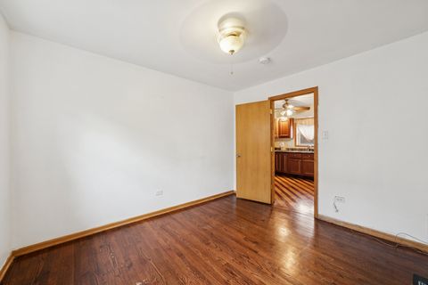 Tiny photo for 15320 Evers Street, Dolton, IL 60419 (MLS # 12434083)