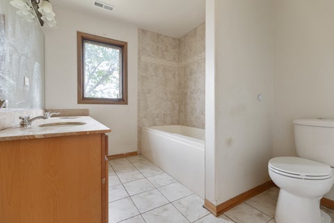 Tiny photo for 18811 Cap Court, Country Club Hills, IL 60478 (MLS # 12751782)