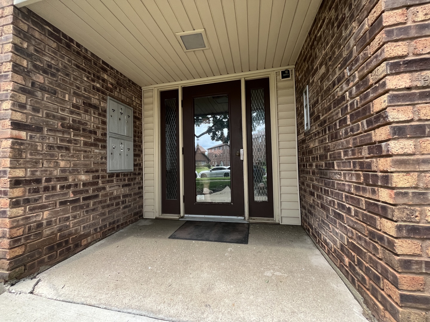 468 Valley Drive 301