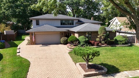 Tiny photo for 7202 Gold Grove Place, Darien, IL 60561 (MLS # 12758522)