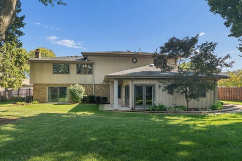 Tiny photo for 7202 Gold Grove Place, Darien, IL 60561 (MLS # 12758522)