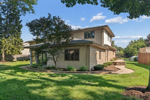 Tiny photo for 7202 Gold Grove Place, Darien, IL 60561 (MLS # 12758522)