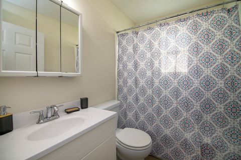Tiny photo for 556 N 10th Avenue, Kankakee, IL 60901 (MLS # 12488133)