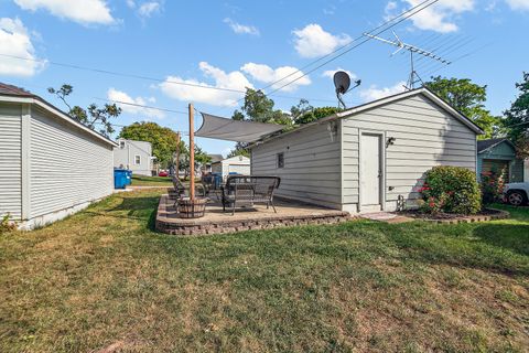 Tiny photo for 556 N 10th Avenue, Kankakee, IL 60901 (MLS # 12488133)