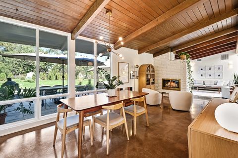 Tiny photo for 814 61st Street, La Grange Highlands, IL 60525 (MLS # 12481179)