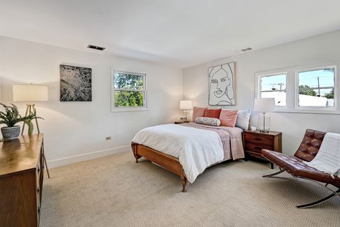 Tiny photo for 814 61st Street, La Grange Highlands, IL 60525 (MLS # 12481179)