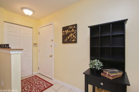 Tiny photo for 1619 N Windsor Drive #310, Arlington Heights, IL 60004 (MLS # 12574348)