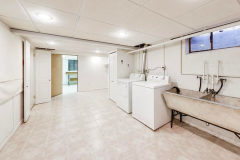 Tiny photo for 621 E Grove Street, Arlington Heights, IL 60005 (MLS # 12596304)