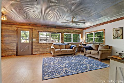 Tiny photo for 26377 W Marie Avenue, Antioch, IL 60002 (MLS # 12420125)