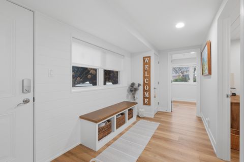 Tiny photo for 2221 Charmingfare Drive, Woodridge, IL 60517 (MLS # 12584884)